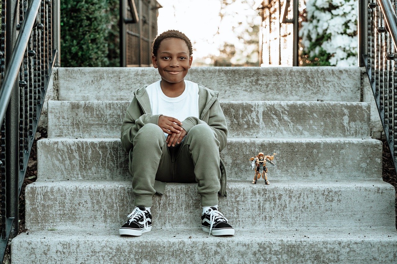 stairs, happy, child-7152763.jpg